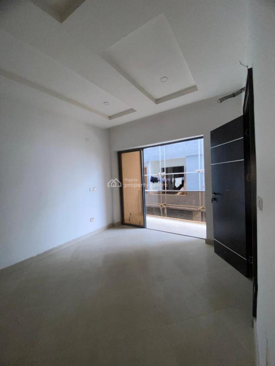 4 Bedroom Apartment, Freedom Way, Lekki Phase 1, Lekki, Lagos, Flat / Apartment for Sale