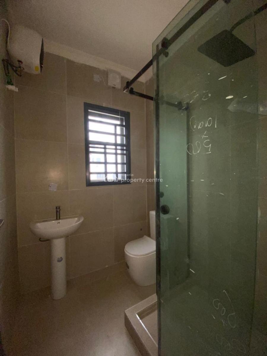 4 Bedroom Apartment, Freedom Way, Lekki Phase 1, Lekki, Lagos, Flat / Apartment for Sale