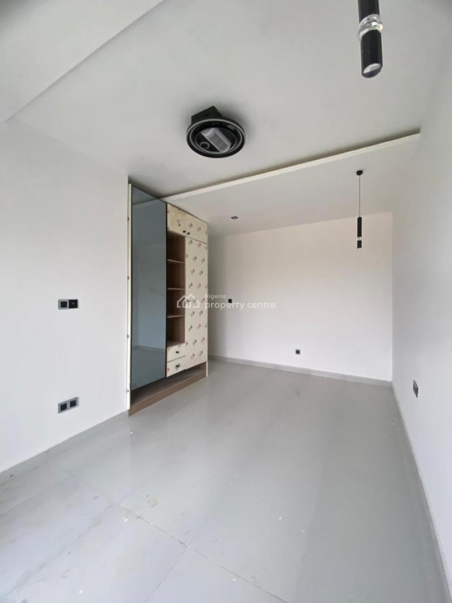 1 Bedroom Apartment with Solar Inverter System, Freedom Way, Lekki Phase 1, Lekki, Lagos, Flat / Apartment for Sale