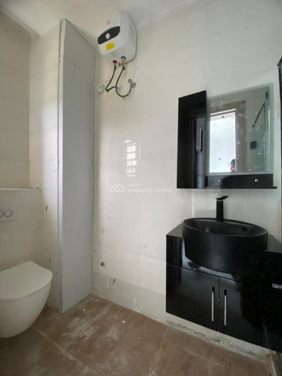 1 Bedroom Apartment with Solar Inverter System, Freedom Way, Lekki Phase 1, Lekki, Lagos, Flat / Apartment for Sale