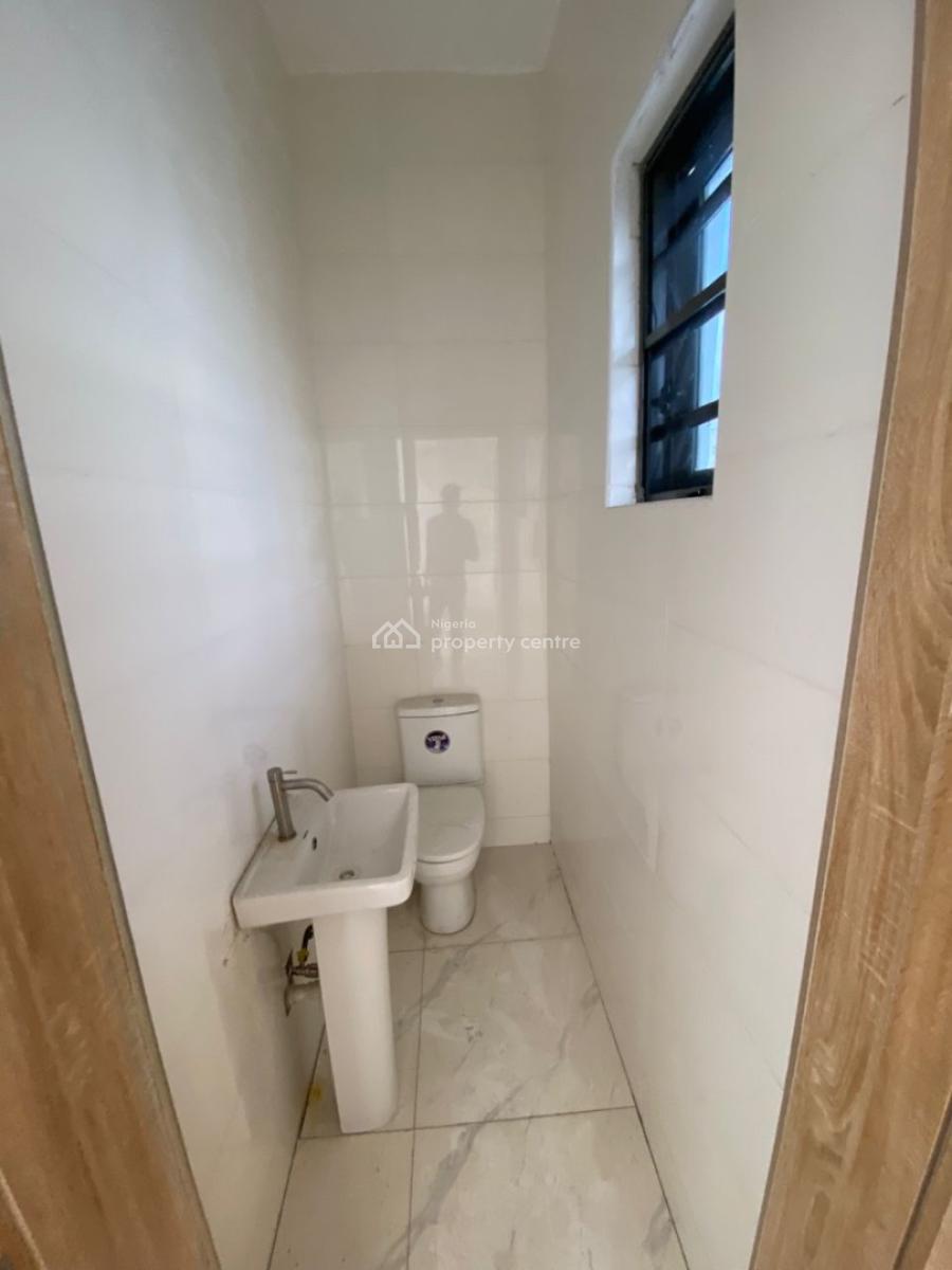 4 Bedroom, Vgc, Lekki, Lagos, Terraced Duplex for Sale