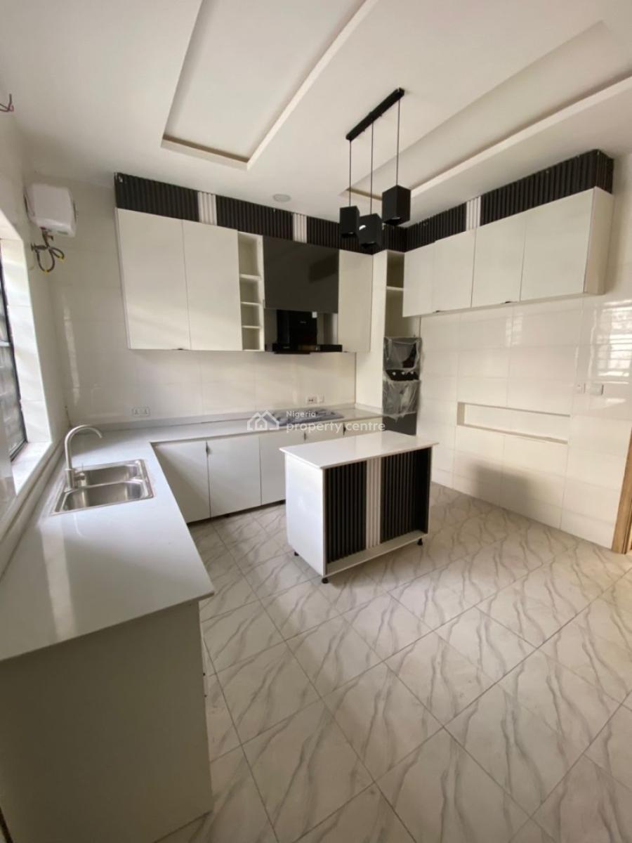 4 Bedroom, Vgc, Lekki, Lagos, Terraced Duplex for Sale