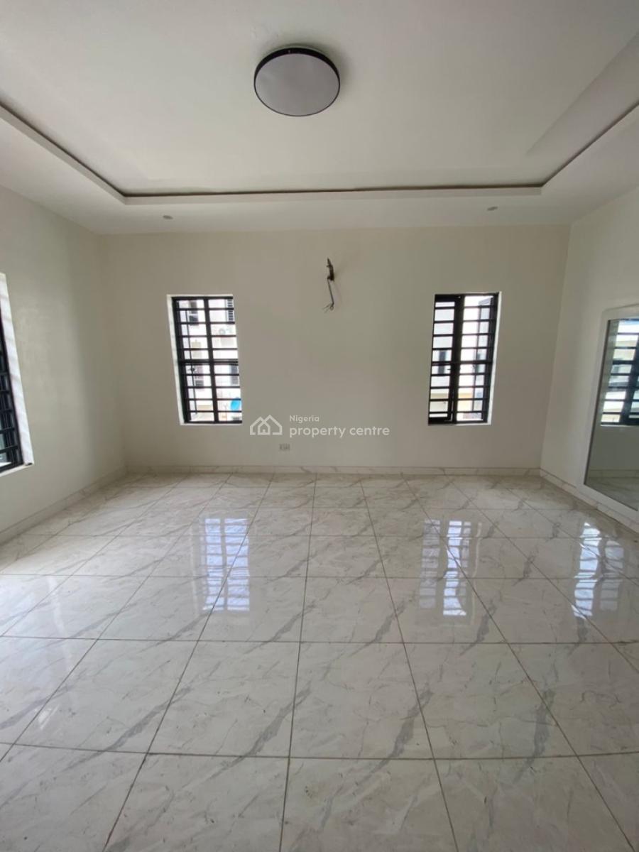 4 Bedroom, Vgc, Lekki, Lagos, Terraced Duplex for Sale