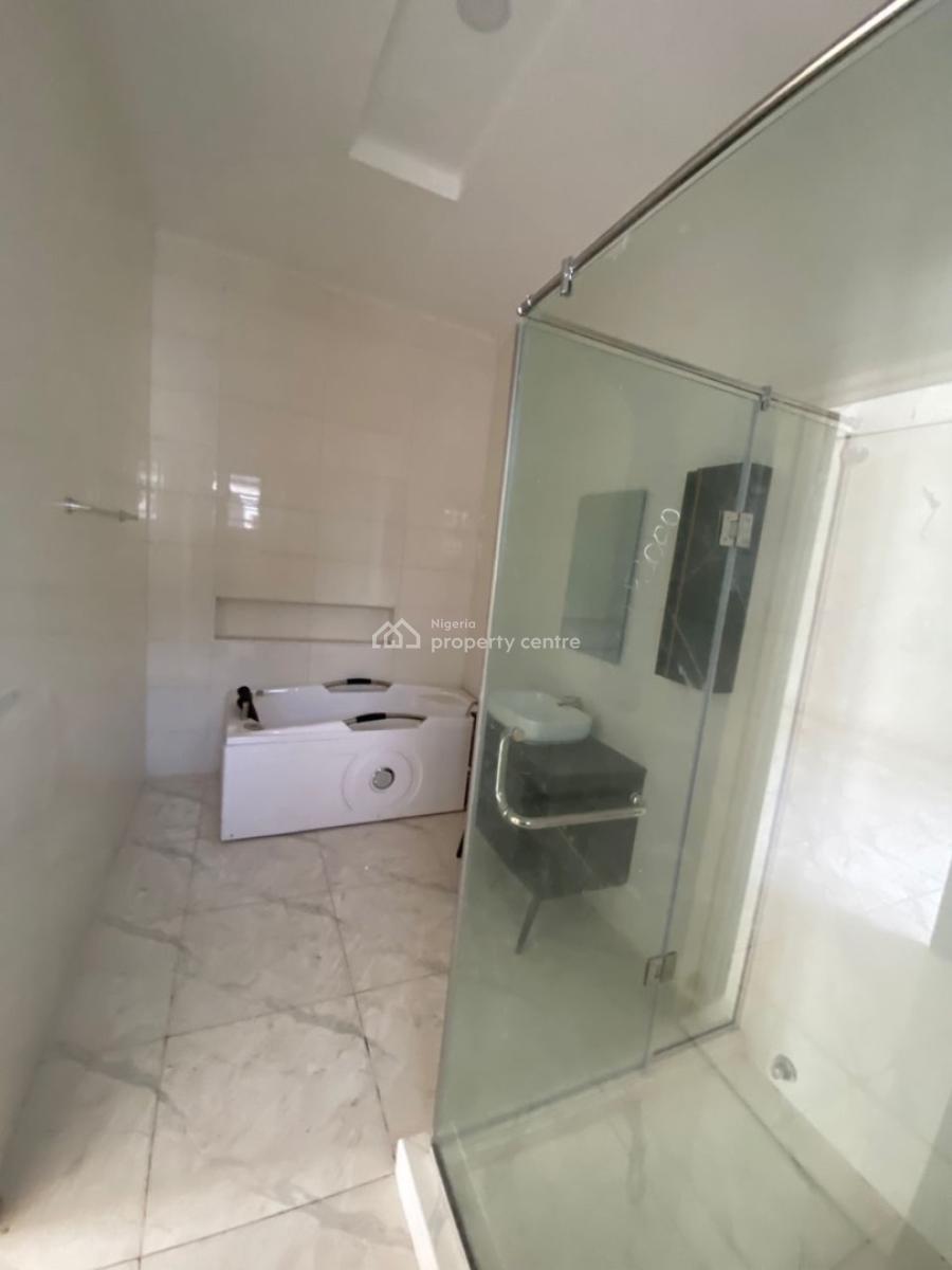 4 Bedroom, Vgc, Lekki, Lagos, Terraced Duplex for Sale