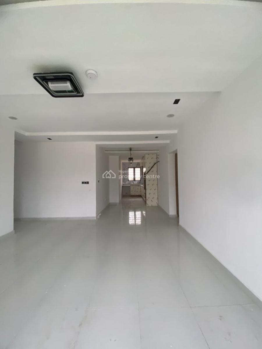 2 Bedroom Apartment with Solar Inverter System, Freedom Way, Lekki Phase 1, Lekki, Lagos, Flat / Apartment for Sale