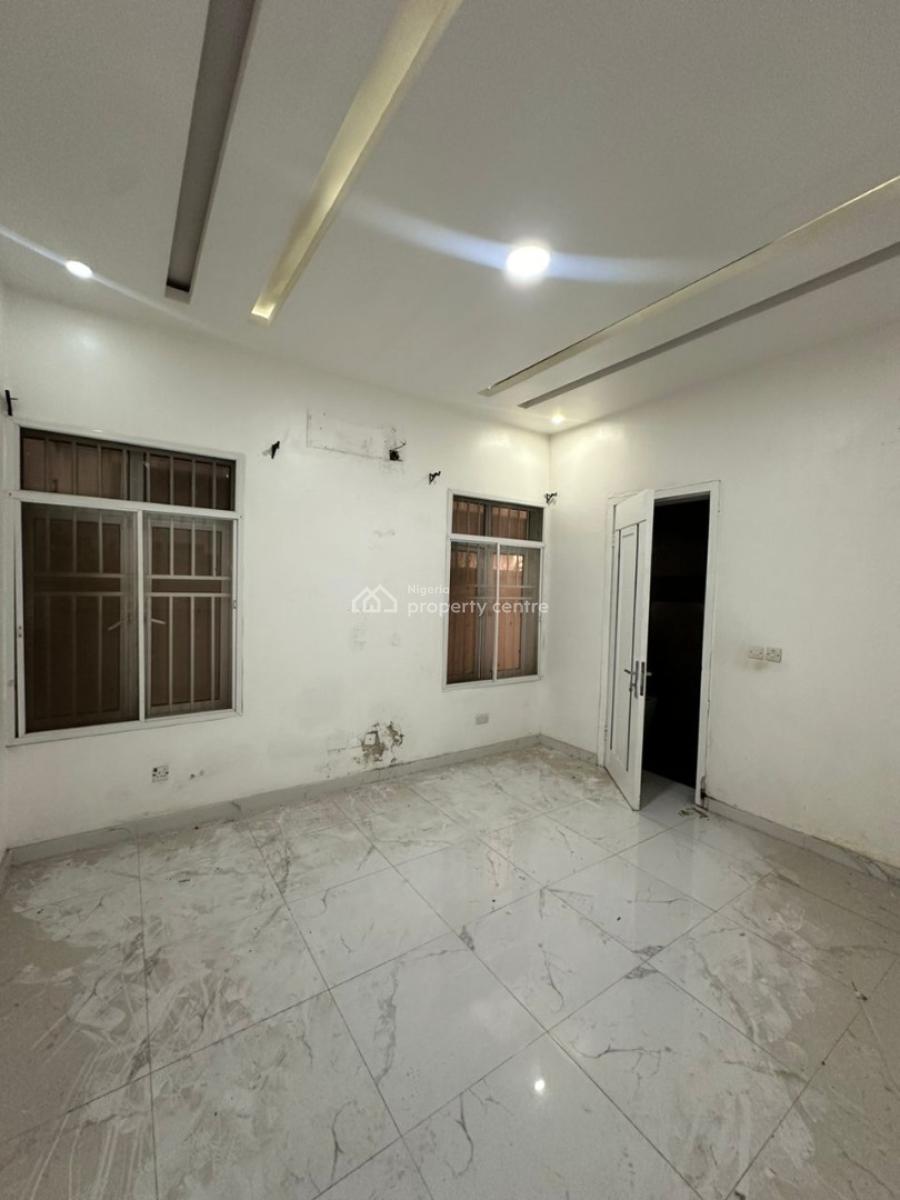 2 Bedroom Apartment with Bq, Lekki Phase 1, Lekki, Lagos, Flat / Apartment for Sale