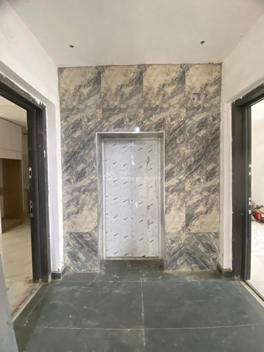 2 Bedroom Apartment with Bq, Freedom Way, Lekki Phase 1, Lekki, Lagos, Flat / Apartment for Sale