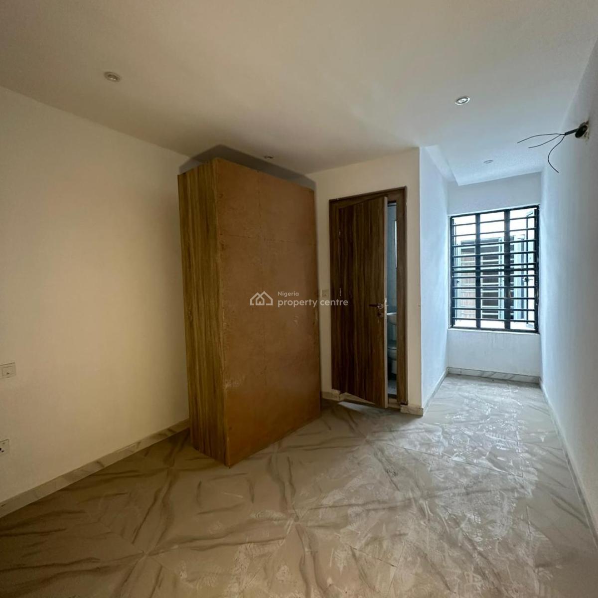 Spacious 4 Bedroom Terrace Duplex with Excellent Finishing, Abraham Adesanya Road, Ajah, Lagos, Terraced Duplex for Sale