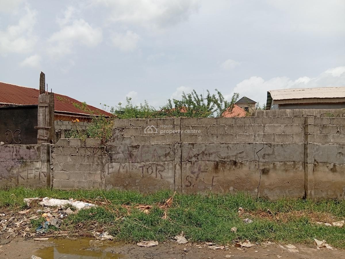 Half Plot of Land, Off Oshiforlarin Street, Akoka, Yaba, Lagos, Residential Land for Sale