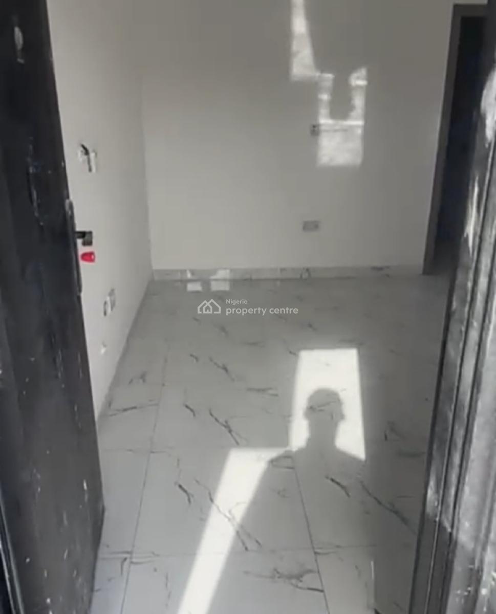 Downstairs Mini Flat Apartment at Abijo { Video}, Behind Abijo Gra, Abijo, Lekki, Lagos, Mini Flat (room and Parlour) for Rent