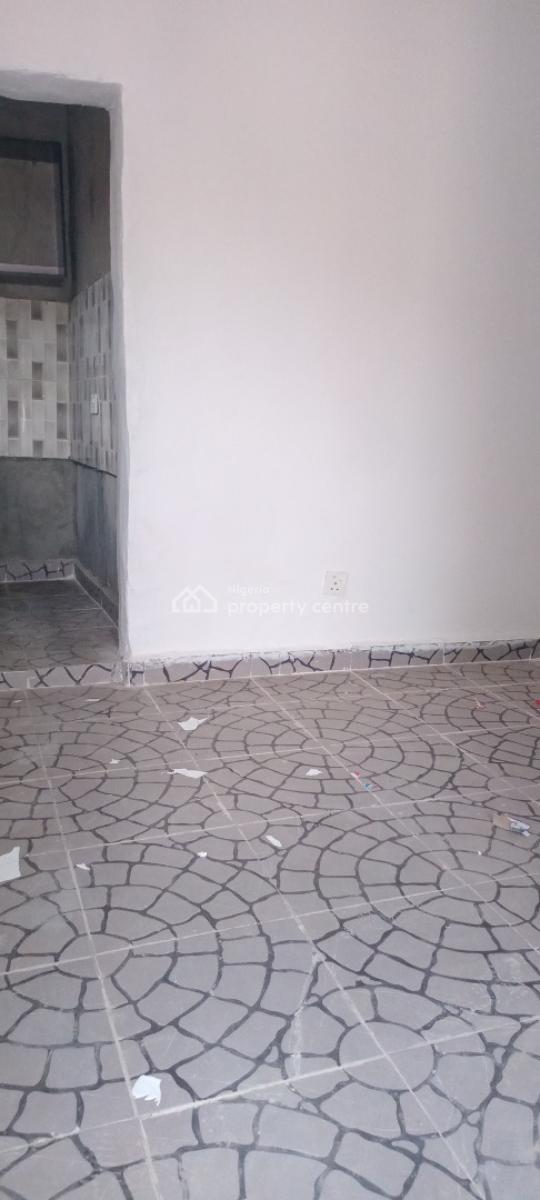 Now Available, New Road Lekki Lagos, Lekki, Lagos, Self Contain (single Rooms) for Rent