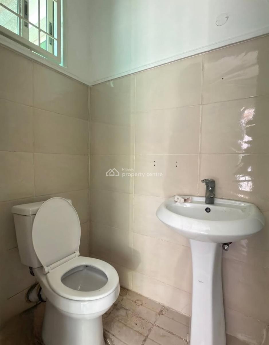 Maintained 4 Bedroom Terraced Duplex, Lekki Phase 1, Lekki, Lagos, Terraced Duplex for Rent