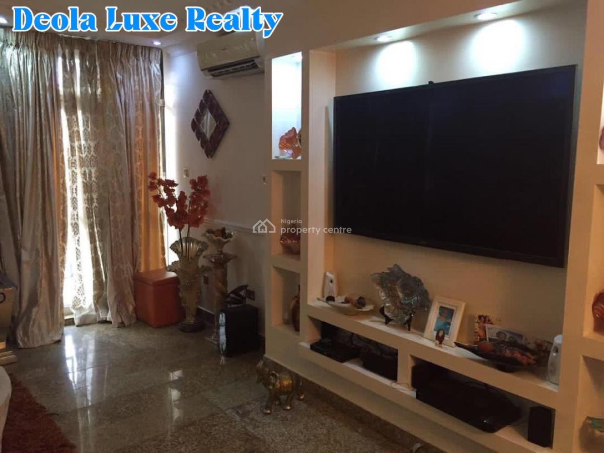 Luxury Built 2 Bedroom Maisonette in a Fully Serviced Area, 1004 Estate, Victoria Island (vi), Lagos, Flat / Apartment for Rent