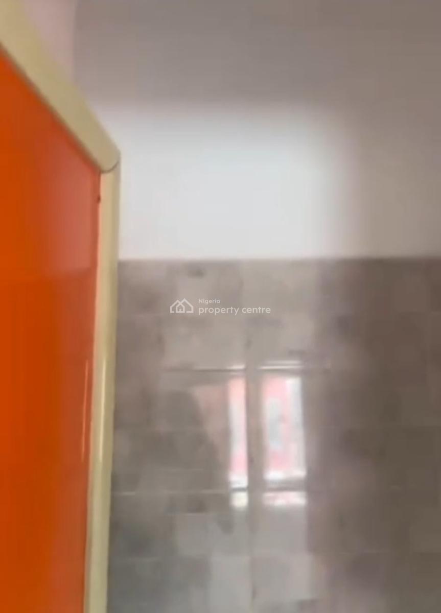 3 Bedroom Flat Upstairs, Medina, Gbagada, Lagos, House for Rent