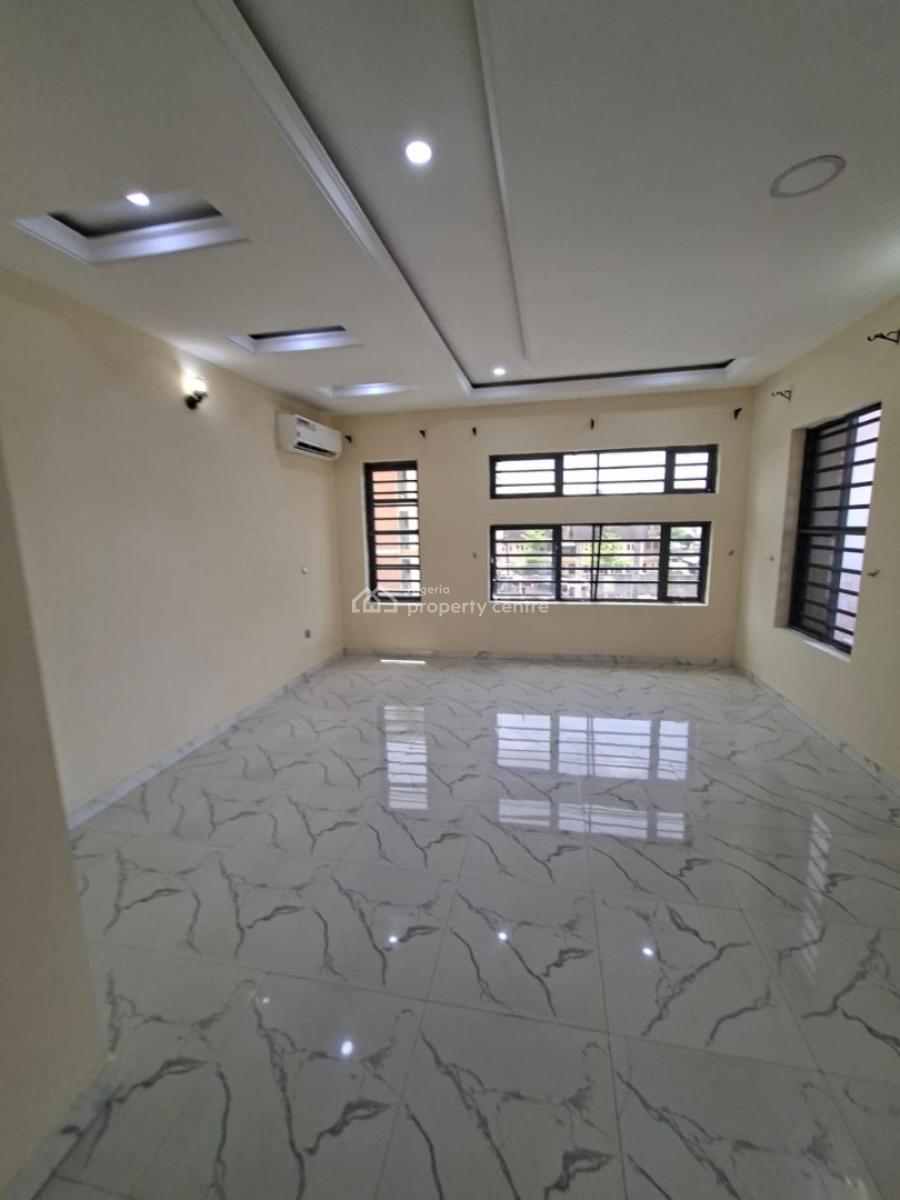 Spacious 5 Bedroom Terrace Duplex at Oniru., Oniru, Oniru, Victoria Island (vi), Lagos, Terraced Duplex for Rent