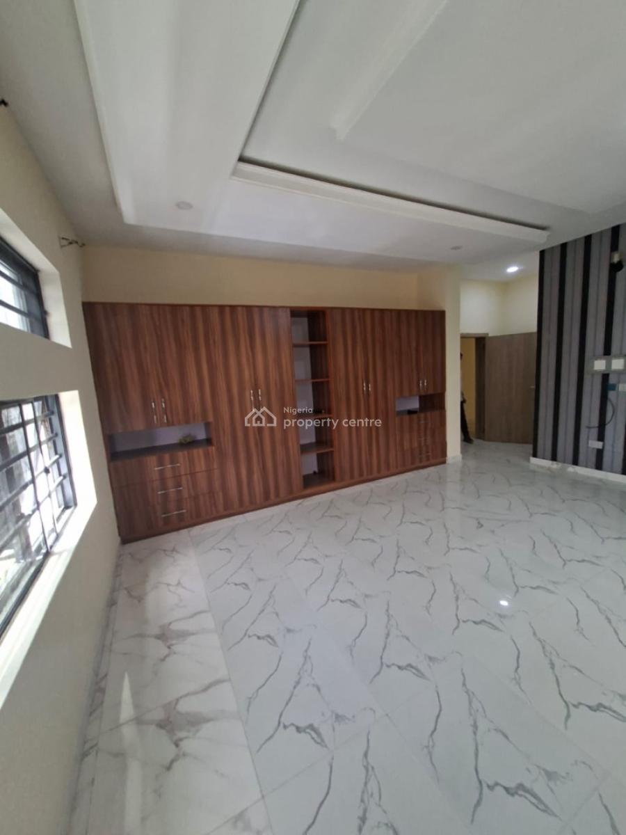 Spacious 5 Bedroom Terrace Duplex at Oniru., Oniru, Oniru, Victoria Island (vi), Lagos, Terraced Duplex for Rent