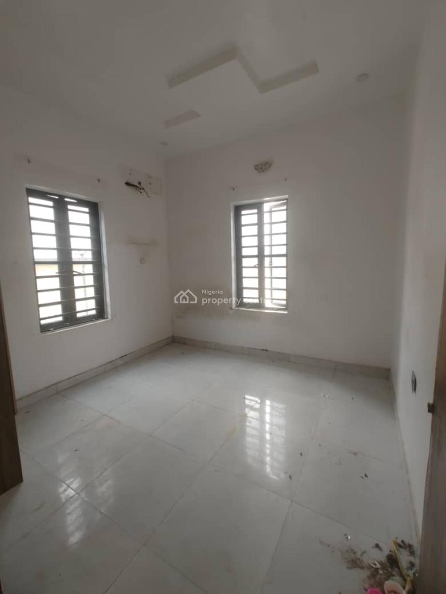 Spacious 3bedroom Flat, Thera Peace Estate, Sangotedo, Ajah, Lagos, Flat / Apartment for Rent