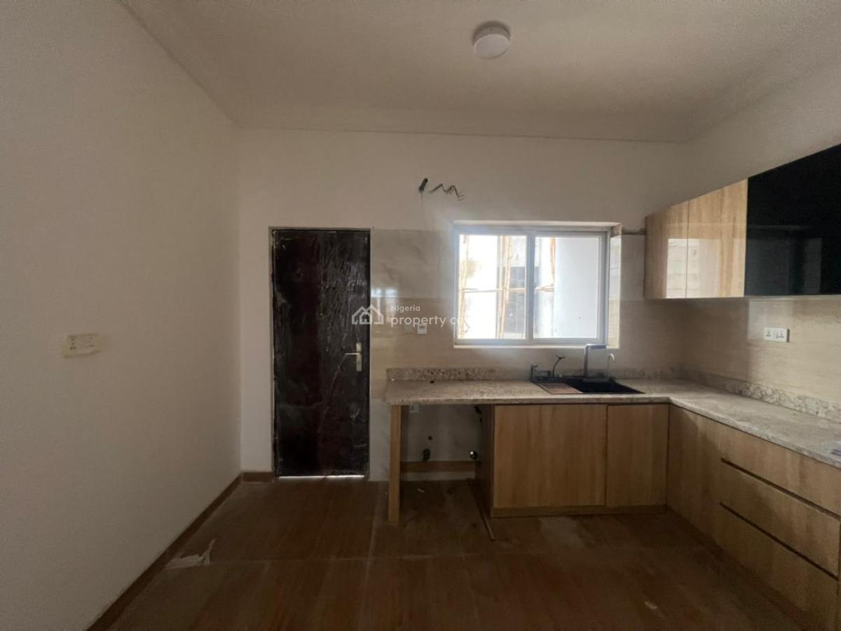 Newly Built 3 Bedroom Maisonette with Bq, Lekki Phase 1, Lekki, Lagos, House for Sale