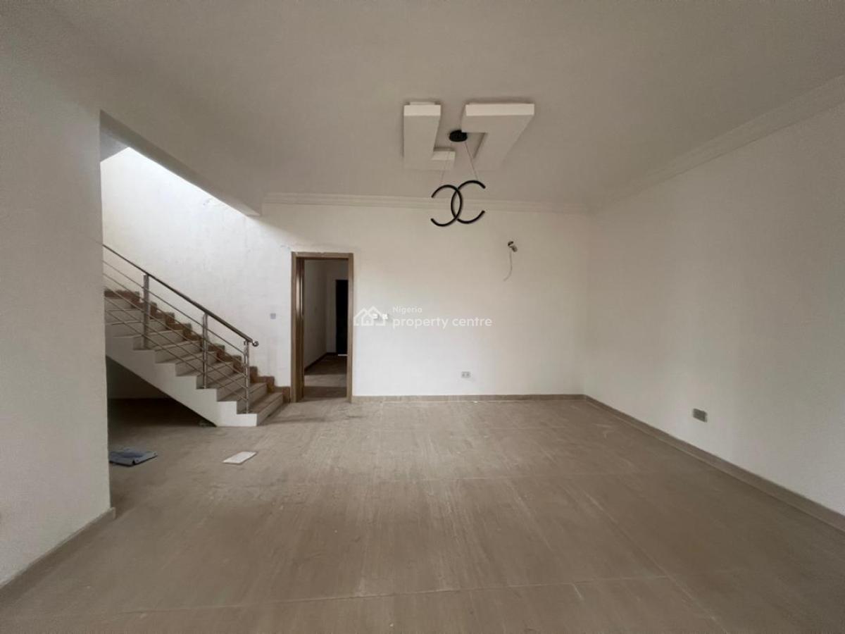 Newly Built 3 Bedroom Maisonette with Bq, Lekki Phase 1, Lekki, Lagos, House for Sale