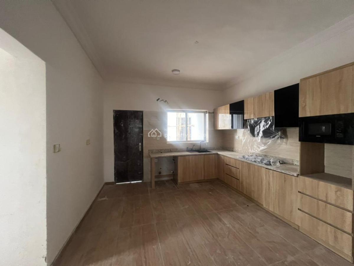 Newly Built 3 Bedroom Maisonette with Bq, Lekki Phase 1, Lekki, Lagos, House for Sale