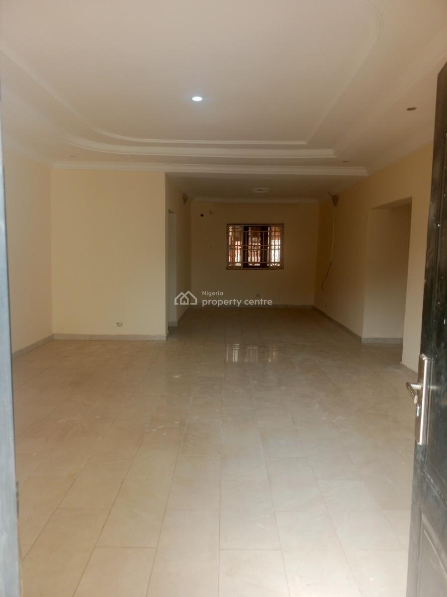 Spacious 3 Bedroom Block of Flat with Bq, Utako, Abuja, Flat / Apartment for Rent
