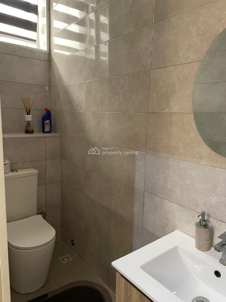 Luxurious 3 Bedroom Apartment Wiht Bq, Mojisola Estate, Banana Island, Ikoyi, Lagos, Flat / Apartment for Rent