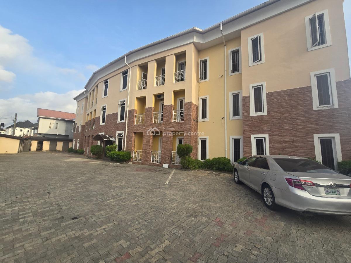 Spacious & Nicely Finished 3 Bedroom Flat with Bq, Peninsula Garden Estate, Ajah, Lagos, Flat / Apartment for Sale