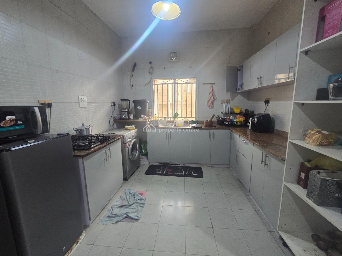 Spacious & Nicely Finished 3 Bedroom Flat with Bq, Peninsula Garden Estate, Ajah, Lagos, Flat / Apartment for Sale