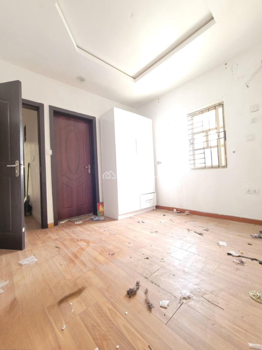 Spacious and Sharp 2 Bedroom Flat, Ologolo, Lekki, Lagos, Flat / Apartment for Rent