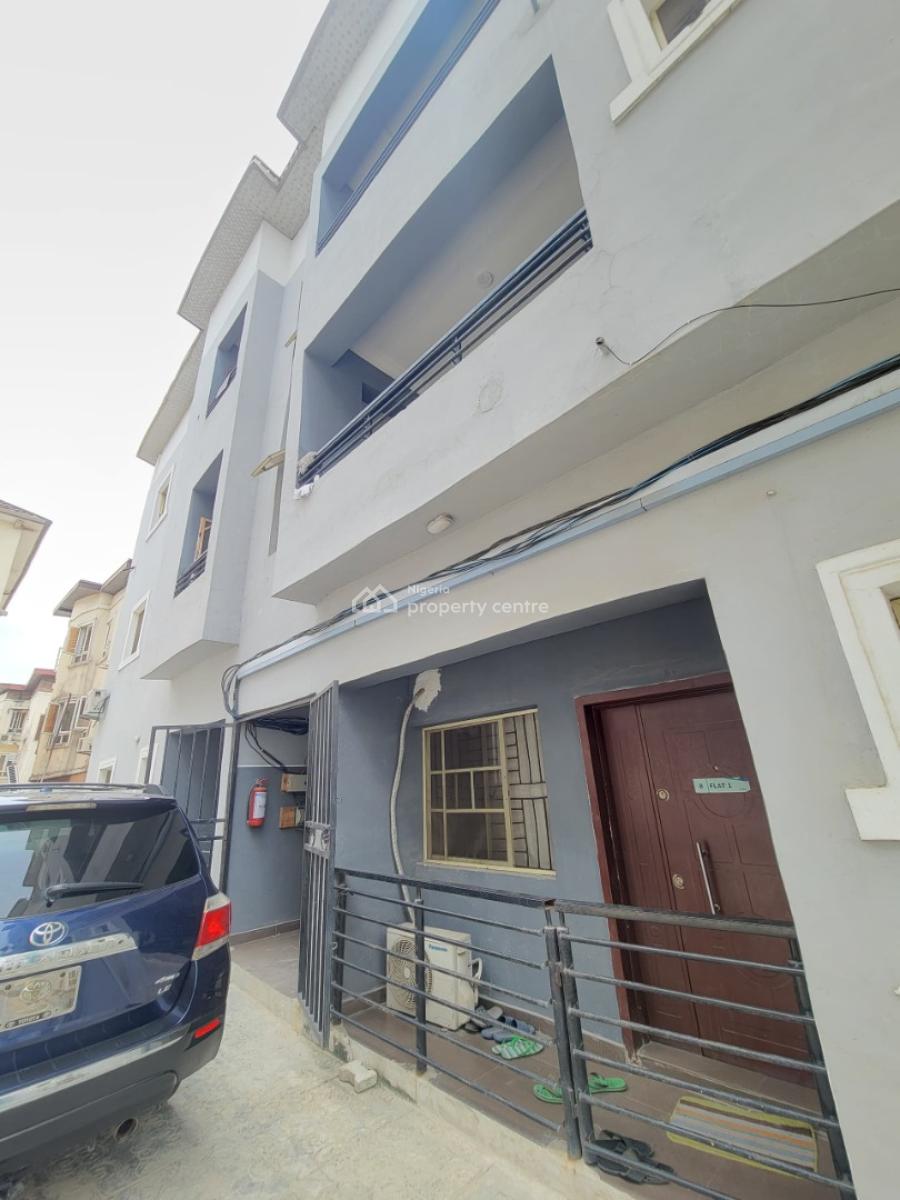 Spacious and Sharp 2 Bedroom Flat, Ologolo, Lekki, Lagos, Flat / Apartment for Rent