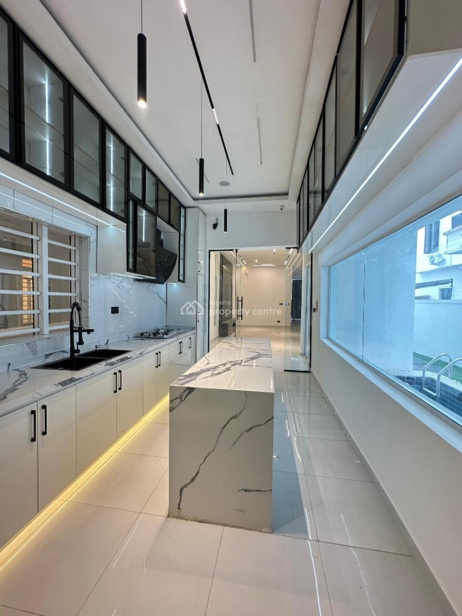 Exquisite Luxury Spacious 5 Bedroom Fully Detached Duplex with Bq and, Lekki, Ologolo, Lekki, Lagos, Detached Duplex for Sale