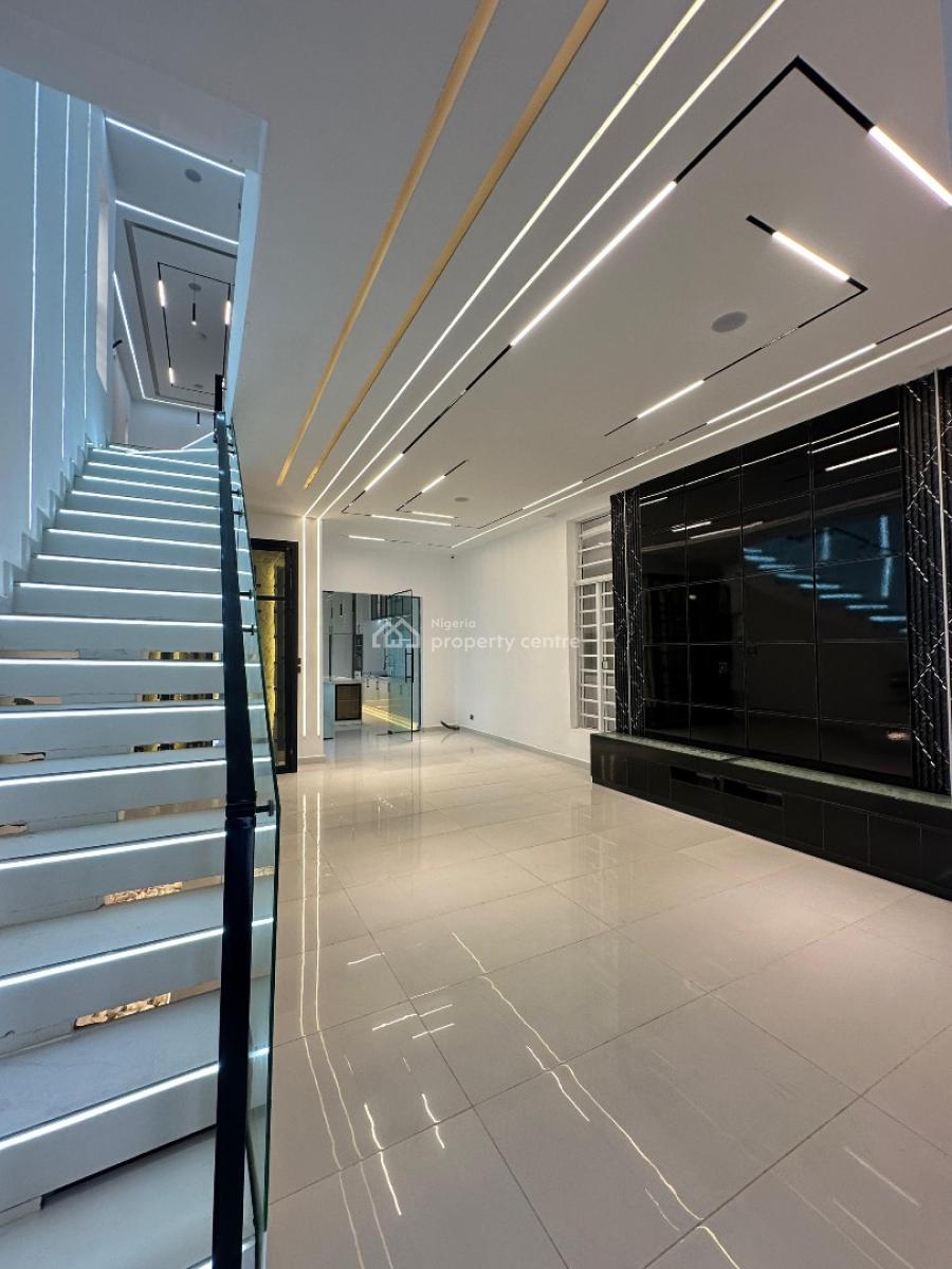 Exquisite Luxury Spacious 5 Bedroom Fully Detached Duplex with Bq and, Lekki, Ologolo, Lekki, Lagos, Detached Duplex for Sale