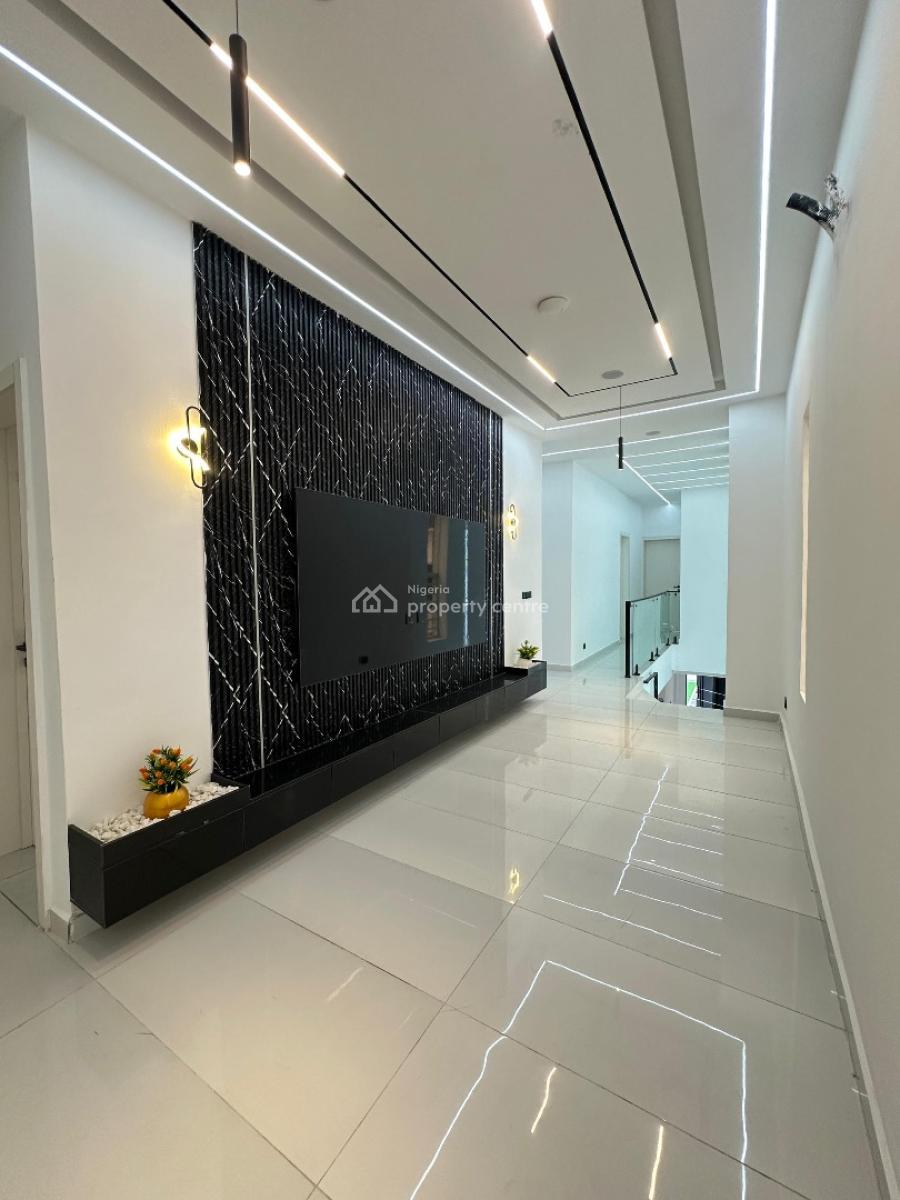 Exquisite Luxury Spacious 5 Bedroom Fully Detached Duplex with Bq and, Lekki, Ologolo, Lekki, Lagos, Detached Duplex for Sale