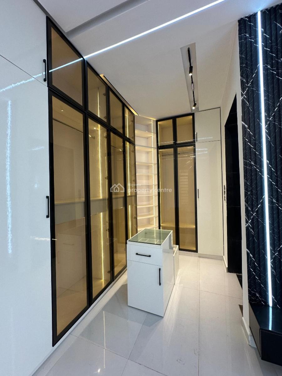 Exquisite Luxury Spacious 5 Bedroom Fully Detached Duplex with Bq and, Lekki, Ologolo, Lekki, Lagos, Detached Duplex for Sale