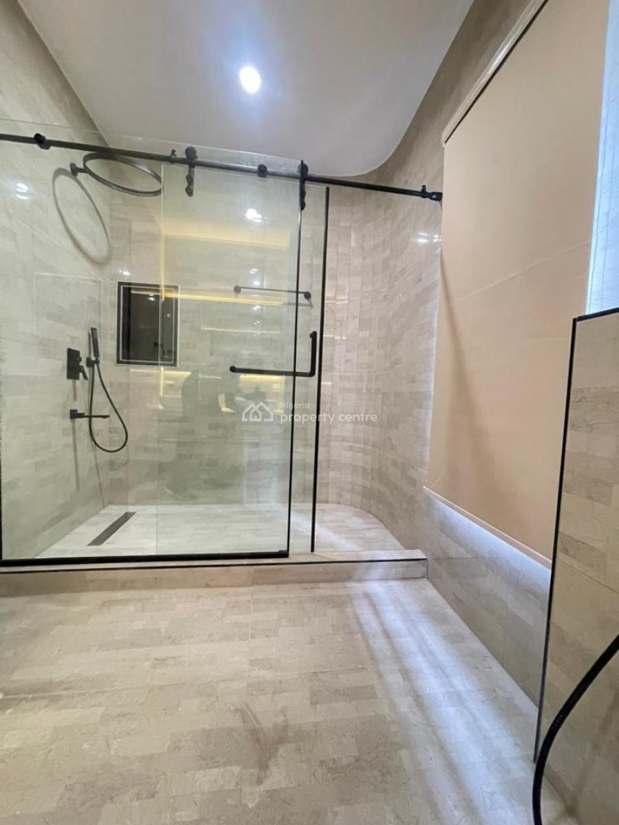 2 Bedroom Apartment, Lekki Phase 1, Lekki, Lagos, Flat / Apartment for Sale