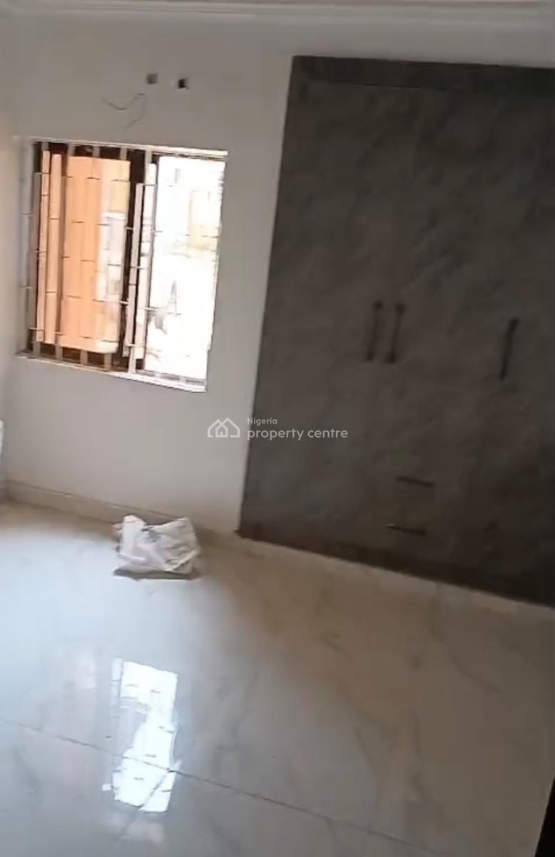 Standard 2 Bedroom Apartment, Area 1, Garki, Abuja, Flat / Apartment for Rent