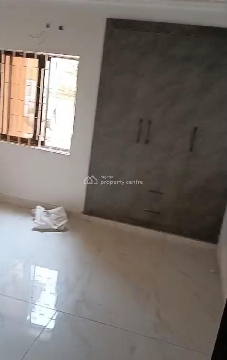 Standard 2 Bedroom Apartment, Area 1, Garki, Abuja, Flat / Apartment for Rent