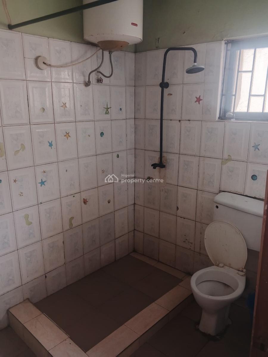 Luxury 3 Bedrooms (all En-suite) 1st Floor Spacious Flat, Ikota, Lekki, Lagos, Flat / Apartment for Rent