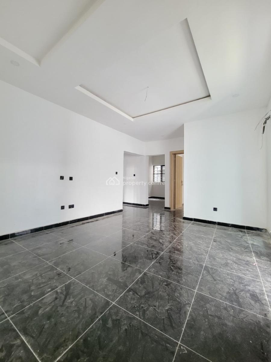 Spacious and Standard 2 Bedroom Apartment, Ologolo, Lekki, Lagos, Flat / Apartment for Rent