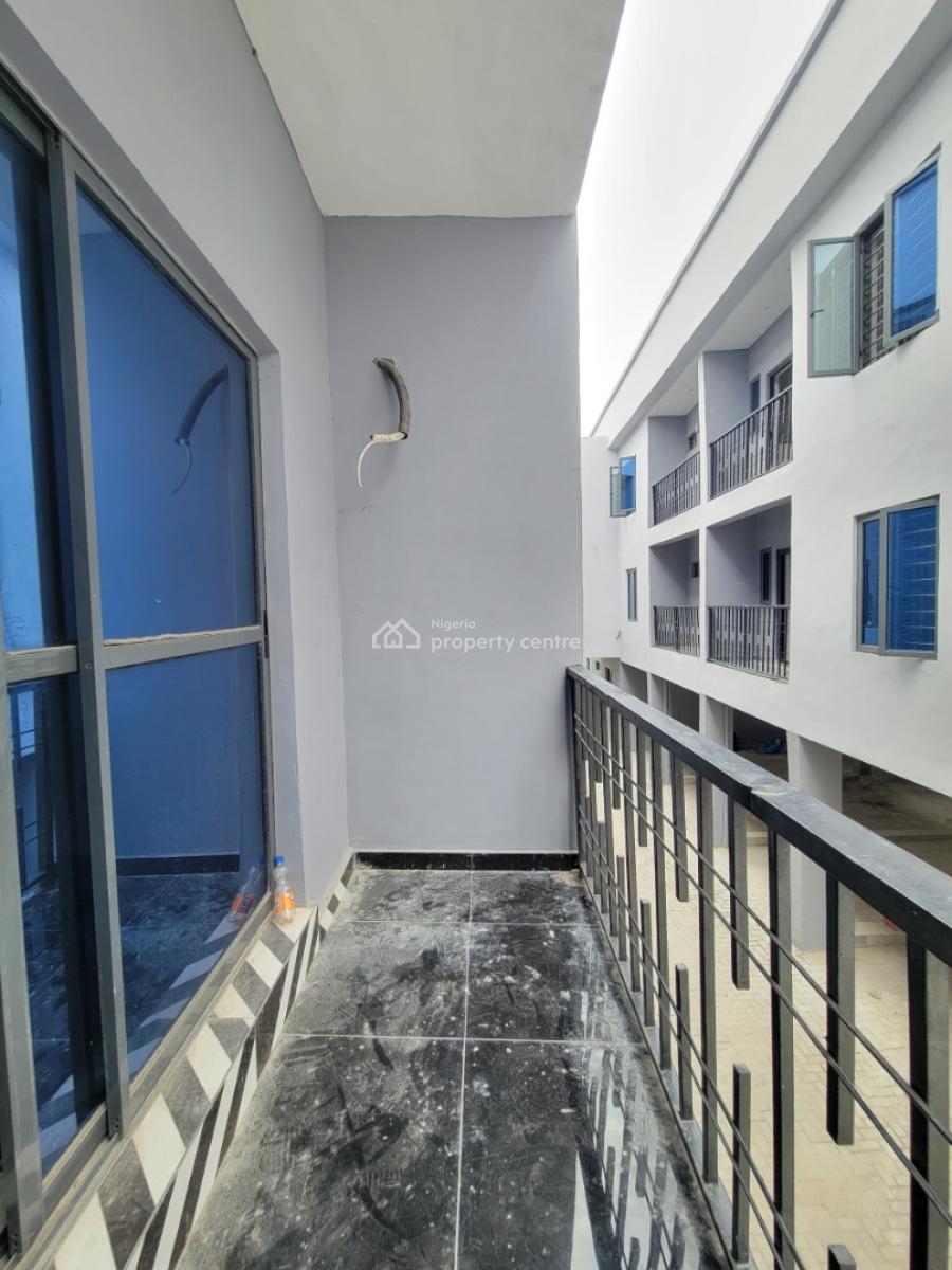 Spacious and Standard 2 Bedroom Apartment, Ologolo, Lekki, Lagos, Flat / Apartment for Rent