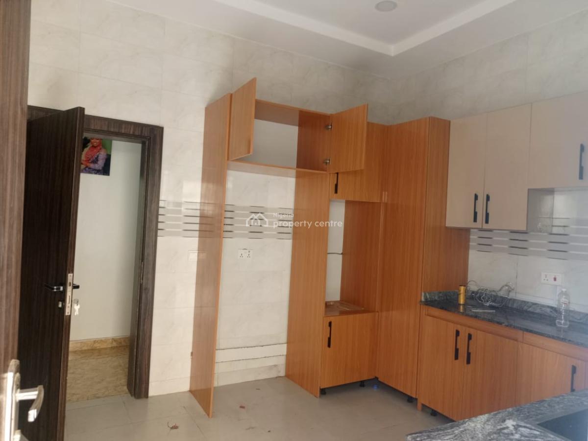 3 Bedroom Flat on The Ground Floor with  Individual Prepaid Meter, Lugbe District, Abuja, Flat / Apartment for Rent