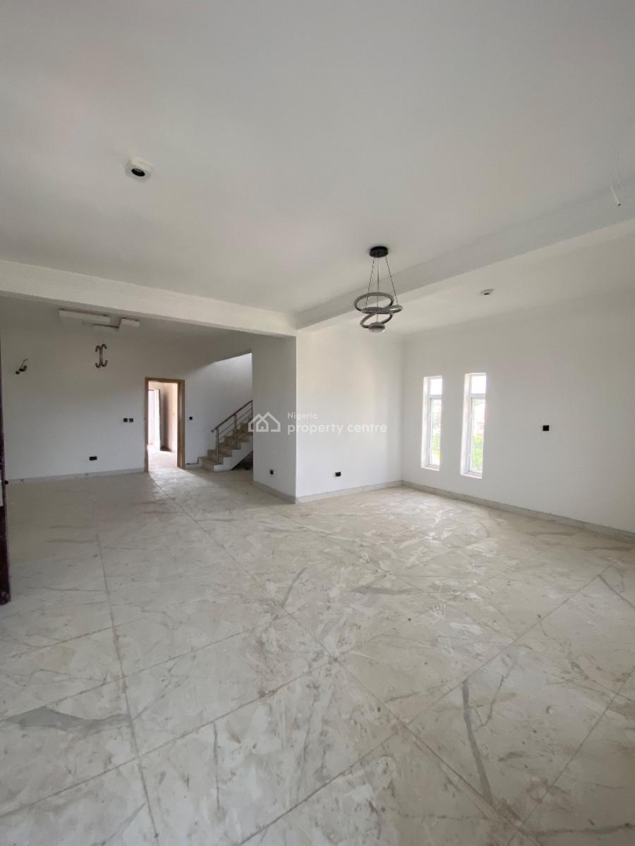 Newly Built 2 Bed Maisonette with 1 Bq, Lekki Phase 1, Lekki, Lagos, Block of Flats for Sale