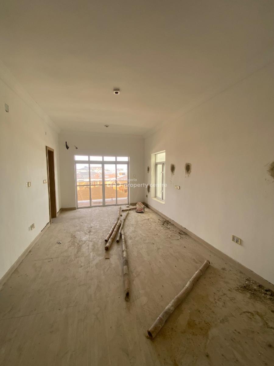 Newly Built 3 Bedroom Maisonette with 1 Bq, Lekki Phase 1, Lekki, Lagos, Block of Flats for Sale