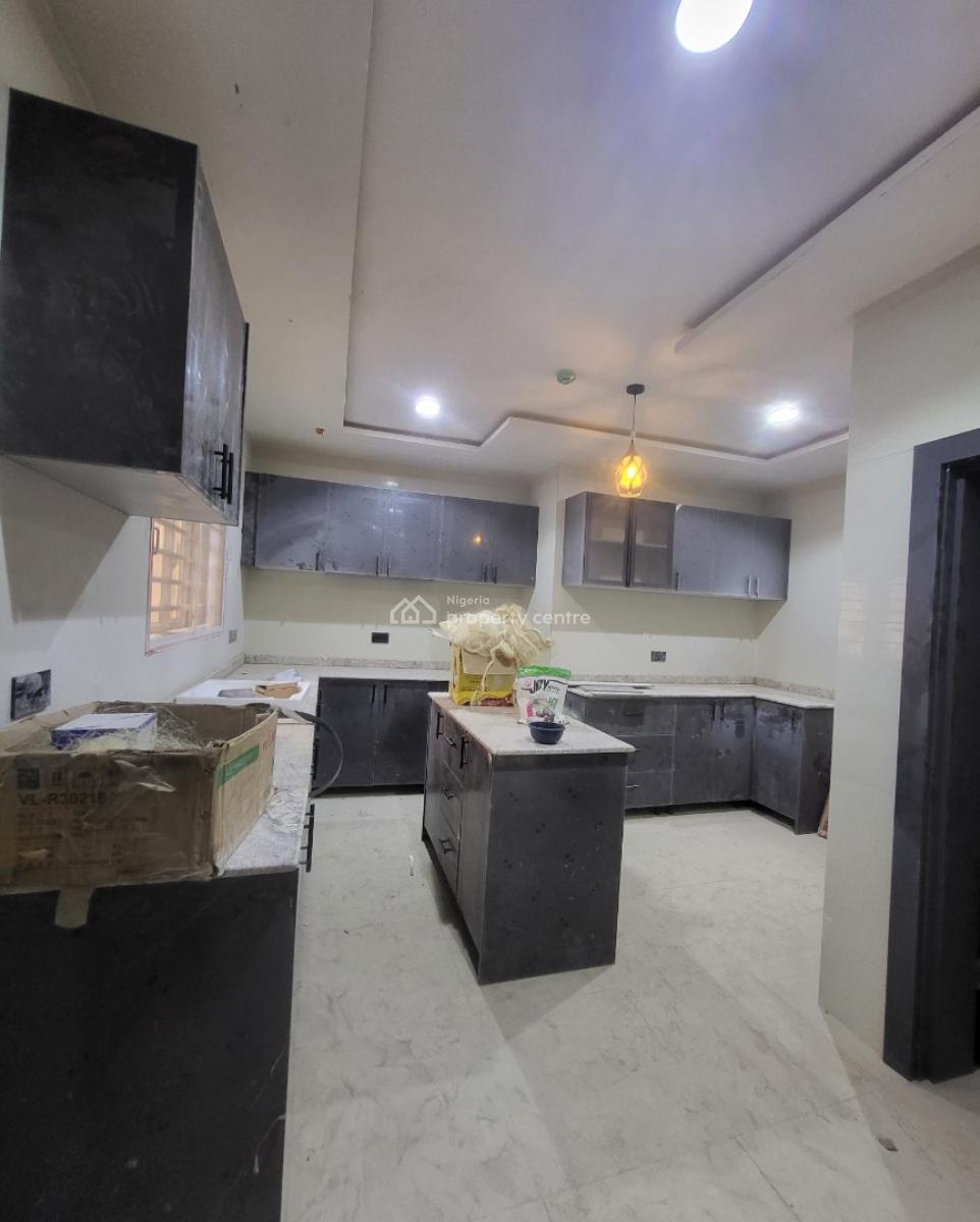 Luxurious Massive Brand New 3 Bedroom Flat with Bq, Shafa Fuel Station, Wuye, Abuja, Flat / Apartment for Rent