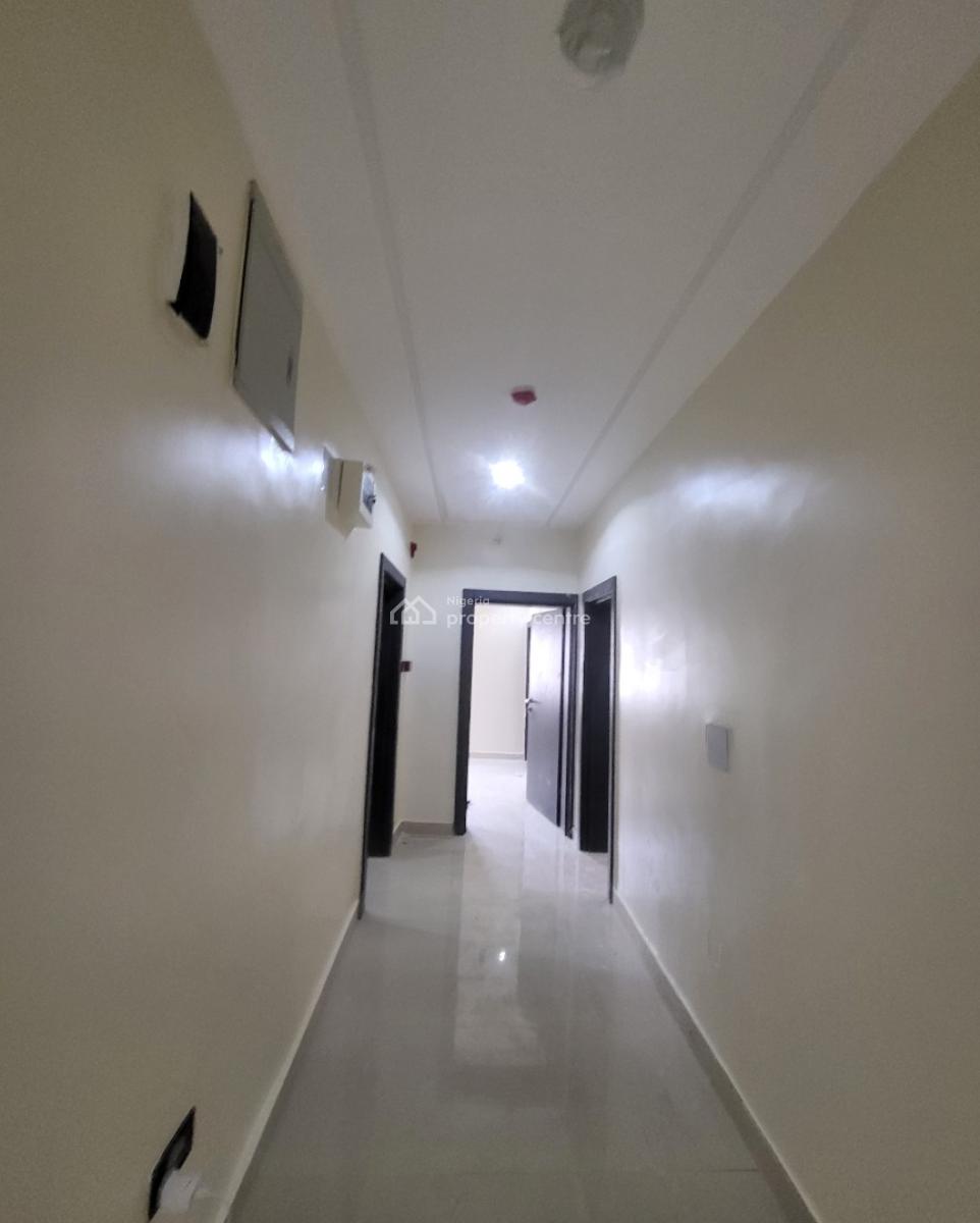 Luxurious Massive Brand New 3 Bedroom Flat with Bq, Shafa Fuel Station, Wuye, Abuja, Flat / Apartment for Rent