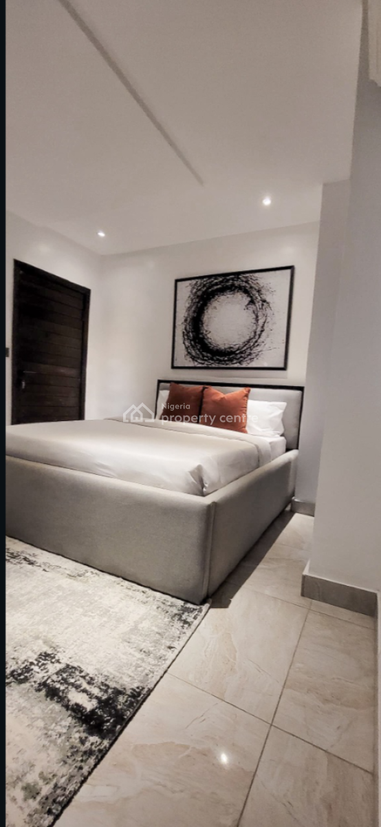 Luxury 3 Bedroom Apartment, Lekki Phase 1, Lekki, Lagos, Flat / Apartment Short Let