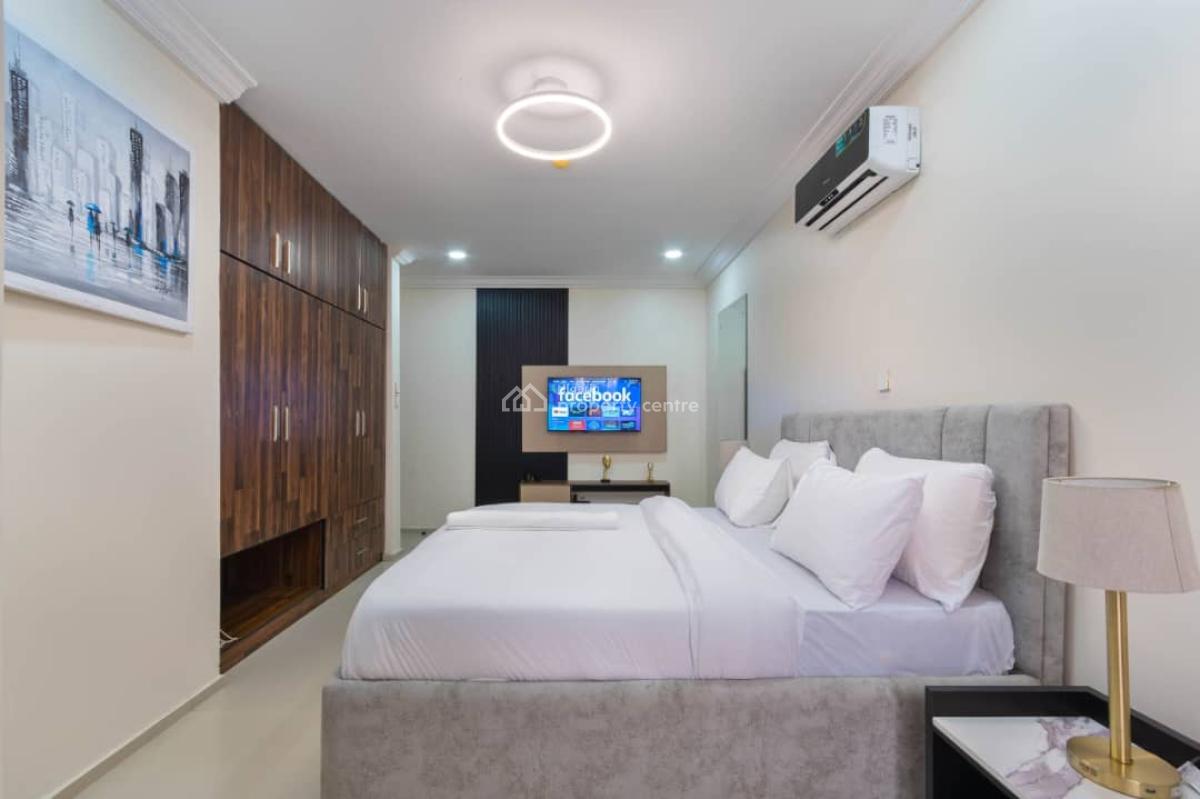 a Furnished 3bedroom Penthouse with Waterfront, a Pool and Gym, Banana Island, Ikoyi, Lagos, Flat / Apartment for Rent