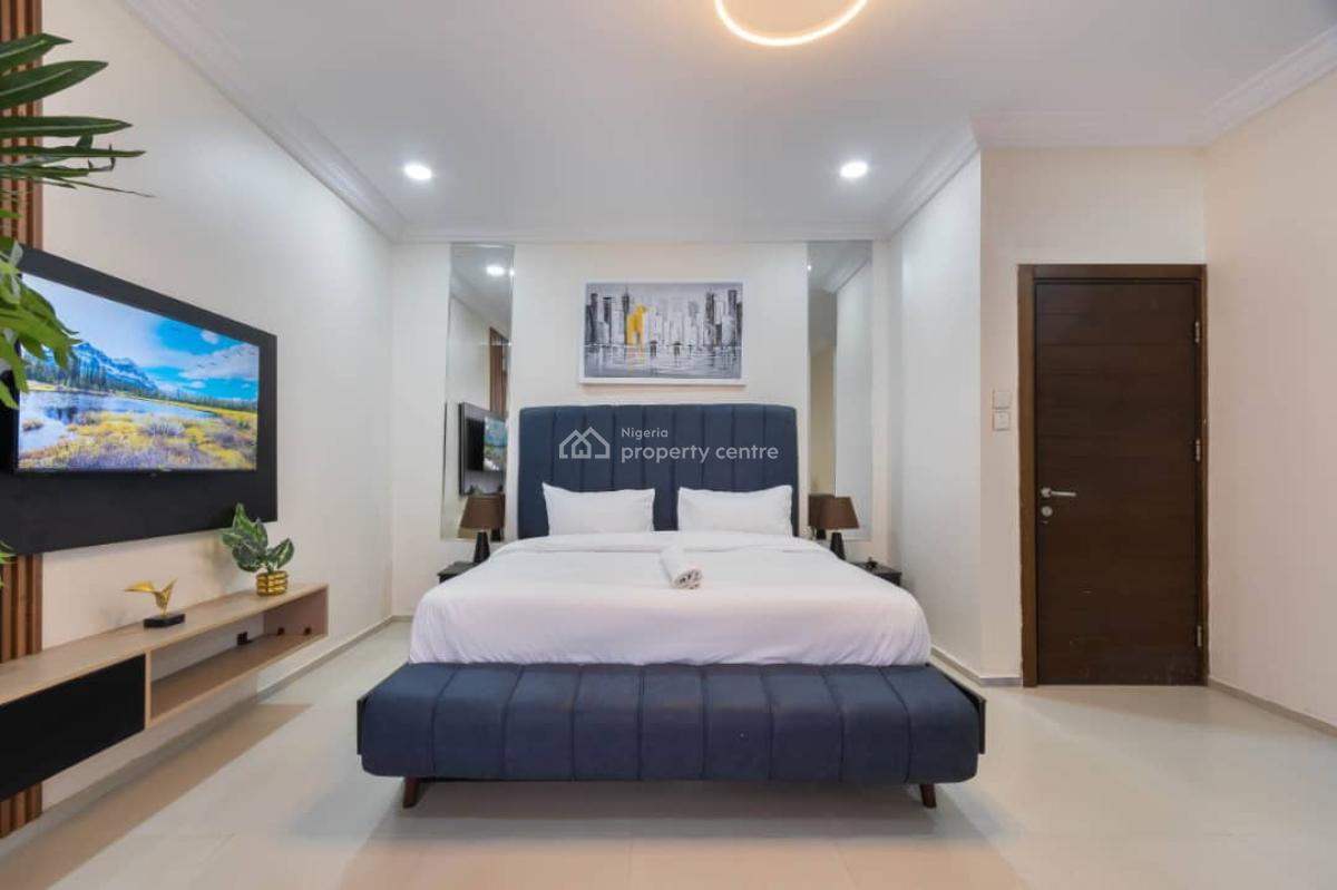 a Furnished 3bedroom Penthouse with Waterfront, a Pool and Gym, Banana Island, Ikoyi, Lagos, Flat / Apartment for Rent