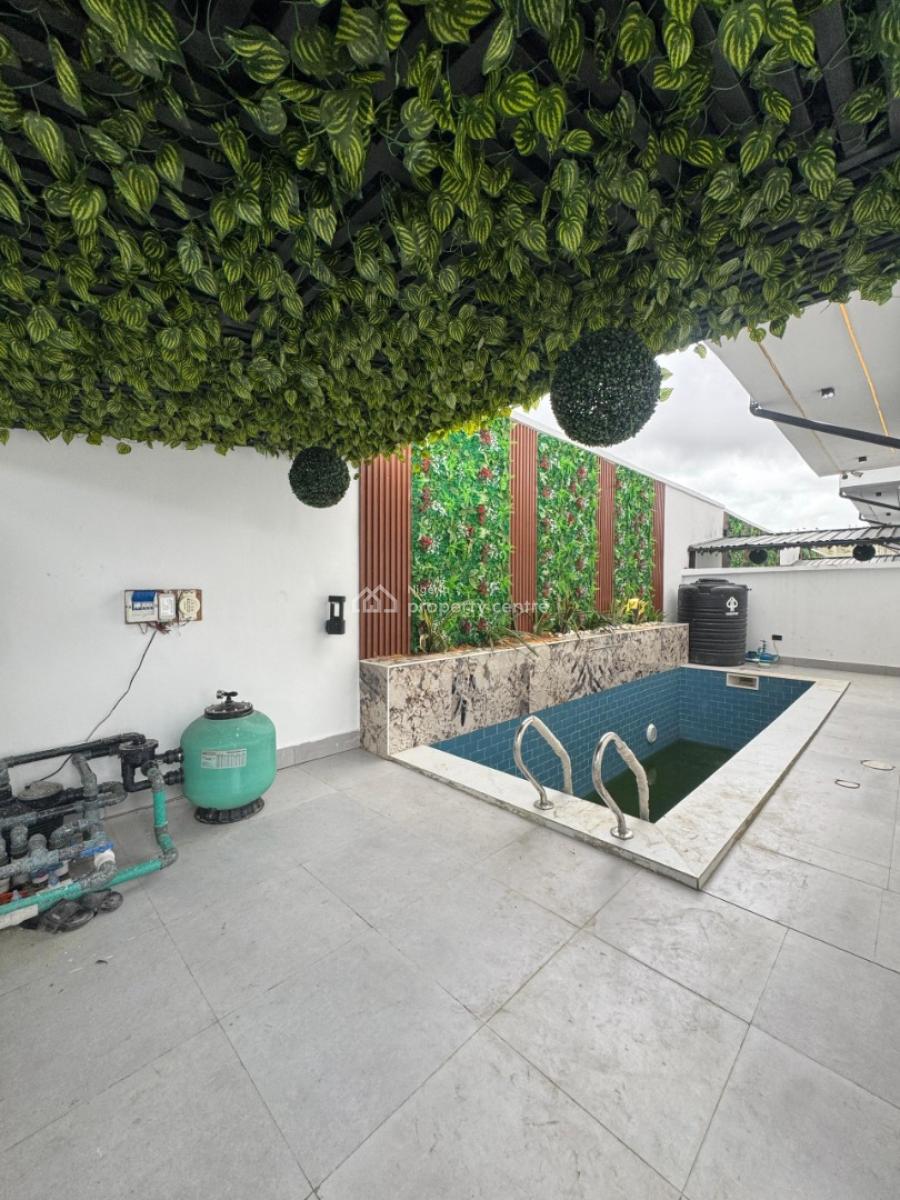 Stunning  5  Bedroom with a Swimming Pool, Lekki Phase 1, Lekki, Lagos, Detached Duplex for Sale