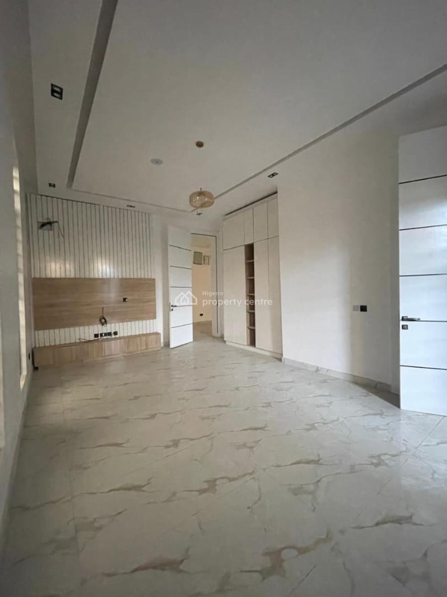 Spacious  6 Bedroom Fully  Detached Duplex, Osapa, Lekki, Lagos, Detached Duplex for Sale